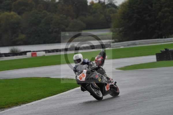 Motorcycle action photographs;Trackday digital images;event digital images;eventdigitalimages;no limits trackday;oulton park;oulton park circuit cheshire;oulton park photographs;peter wileman photography;trackday;trackday photos