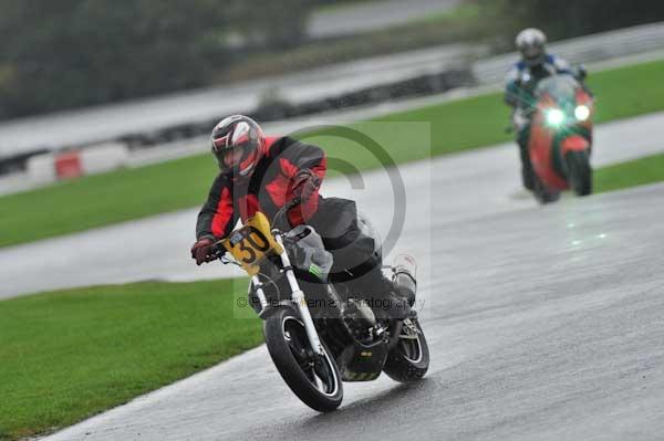 Motorcycle action photographs;Trackday digital images;event digital images;eventdigitalimages;no limits trackday;oulton park;oulton park circuit cheshire;oulton park photographs;peter wileman photography;trackday;trackday photos