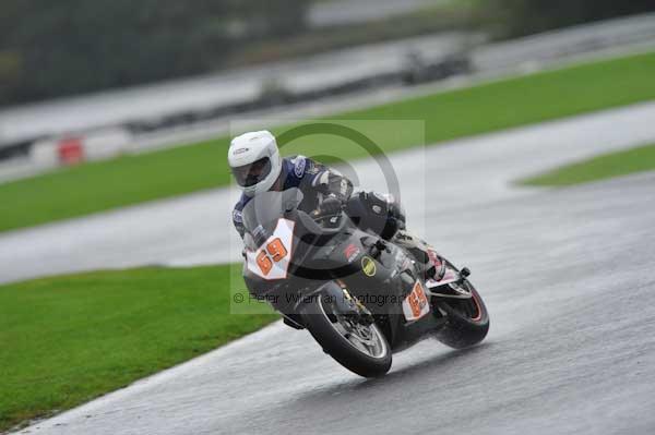 Motorcycle action photographs;Trackday digital images;event digital images;eventdigitalimages;no limits trackday;oulton park;oulton park circuit cheshire;oulton park photographs;peter wileman photography;trackday;trackday photos