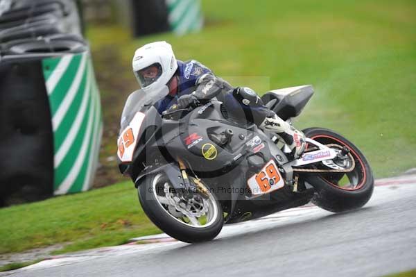 Motorcycle action photographs;Trackday digital images;event digital images;eventdigitalimages;no limits trackday;oulton park;oulton park circuit cheshire;oulton park photographs;peter wileman photography;trackday;trackday photos