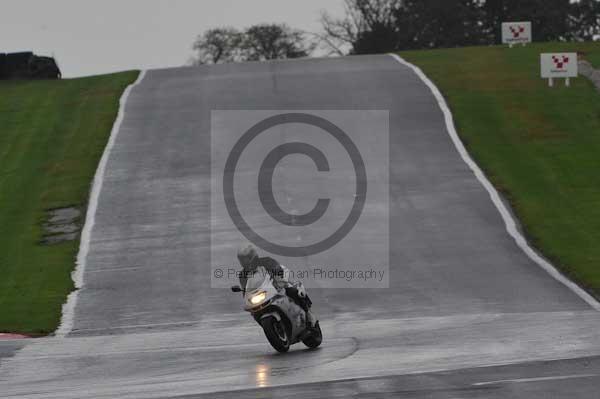 Motorcycle action photographs;Trackday digital images;event digital images;eventdigitalimages;no limits trackday;oulton park;oulton park circuit cheshire;oulton park photographs;peter wileman photography;trackday;trackday photos