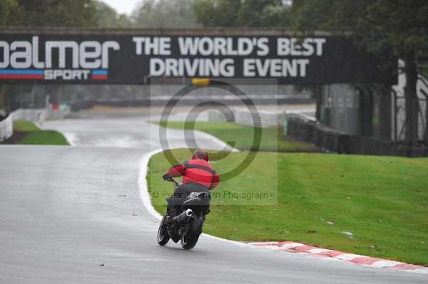 Motorcycle action photographs;Trackday digital images;event digital images;eventdigitalimages;no limits trackday;oulton park;oulton park circuit cheshire;oulton park photographs;peter wileman photography;trackday;trackday photos