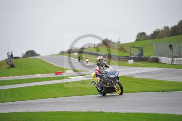 Motorcycle action photographs;Trackday digital images;event digital images;eventdigitalimages;no limits trackday;oulton park;oulton park circuit cheshire;oulton park photographs;peter wileman photography;trackday;trackday photos