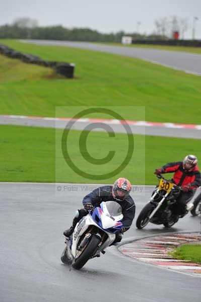 Motorcycle action photographs;Trackday digital images;event digital images;eventdigitalimages;no limits trackday;oulton park;oulton park circuit cheshire;oulton park photographs;peter wileman photography;trackday;trackday photos