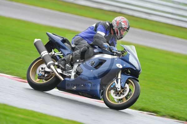 Motorcycle action photographs;Trackday digital images;event digital images;eventdigitalimages;no limits trackday;oulton park;oulton park circuit cheshire;oulton park photographs;peter wileman photography;trackday;trackday photos