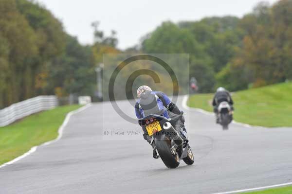 Motorcycle action photographs;Trackday digital images;event digital images;eventdigitalimages;no limits trackday;oulton park;oulton park circuit cheshire;oulton park photographs;peter wileman photography;trackday;trackday photos