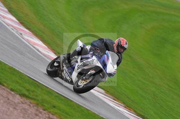 Motorcycle action photographs;Trackday digital images;event digital images;eventdigitalimages;no limits trackday;oulton park;oulton park circuit cheshire;oulton park photographs;peter wileman photography;trackday;trackday photos