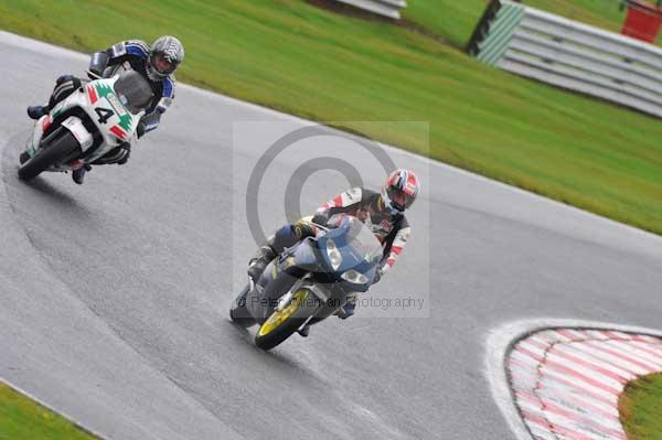 Motorcycle action photographs;Trackday digital images;event digital images;eventdigitalimages;no limits trackday;oulton park;oulton park circuit cheshire;oulton park photographs;peter wileman photography;trackday;trackday photos