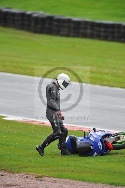 Motorcycle action photographs;Trackday digital images;event digital images;eventdigitalimages;no limits trackday;oulton park;oulton park circuit cheshire;oulton park photographs;peter wileman photography;trackday;trackday photos