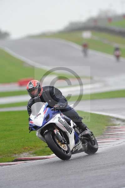 Motorcycle action photographs;Trackday digital images;event digital images;eventdigitalimages;no limits trackday;oulton park;oulton park circuit cheshire;oulton park photographs;peter wileman photography;trackday;trackday photos