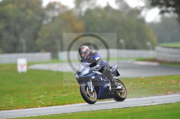 Motorcycle action photographs;Trackday digital images;event digital images;eventdigitalimages;no limits trackday;oulton park;oulton park circuit cheshire;oulton park photographs;peter wileman photography;trackday;trackday photos