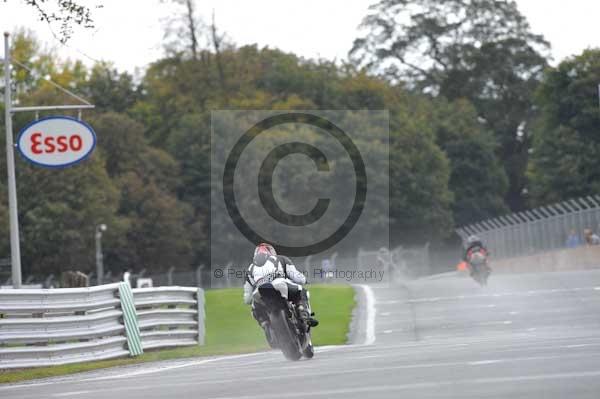 Motorcycle action photographs;Trackday digital images;event digital images;eventdigitalimages;no limits trackday;oulton park;oulton park circuit cheshire;oulton park photographs;peter wileman photography;trackday;trackday photos