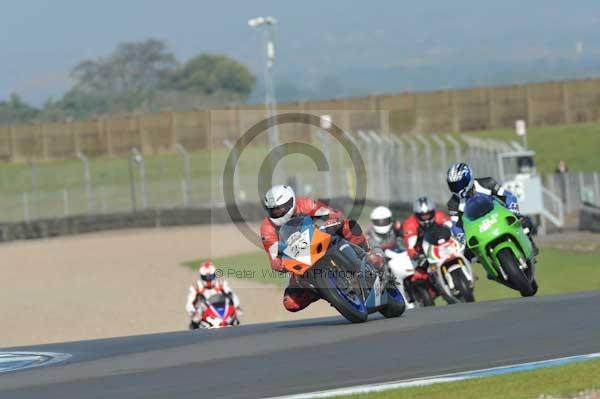 Motorcycle action photographs;donington;donington park leicestershire;donington photographs;event digital images;eventdigitalimages;no limits trackday;peter wileman photography;trackday;trackday digital images;trackday photos