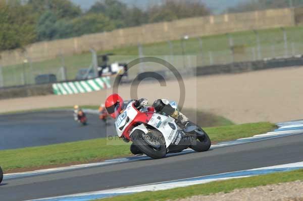 Motorcycle action photographs;donington;donington park leicestershire;donington photographs;event digital images;eventdigitalimages;no limits trackday;peter wileman photography;trackday;trackday digital images;trackday photos