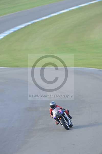 Motorcycle action photographs;donington;donington park leicestershire;donington photographs;event digital images;eventdigitalimages;no limits trackday;peter wileman photography;trackday;trackday digital images;trackday photos