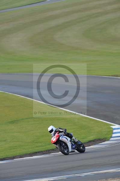 Motorcycle action photographs;donington;donington park leicestershire;donington photographs;event digital images;eventdigitalimages;no limits trackday;peter wileman photography;trackday;trackday digital images;trackday photos