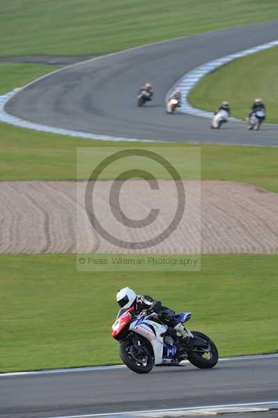 Motorcycle action photographs;donington;donington park leicestershire;donington photographs;event digital images;eventdigitalimages;no limits trackday;peter wileman photography;trackday;trackday digital images;trackday photos