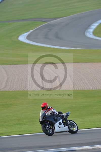 Motorcycle action photographs;donington;donington park leicestershire;donington photographs;event digital images;eventdigitalimages;no limits trackday;peter wileman photography;trackday;trackday digital images;trackday photos