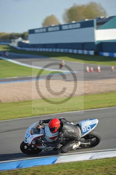 Motorcycle action photographs;donington;donington park leicestershire;donington photographs;event digital images;eventdigitalimages;no limits trackday;peter wileman photography;trackday;trackday digital images;trackday photos