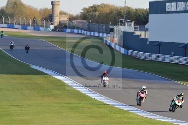 Motorcycle action photographs;donington;donington park leicestershire;donington photographs;event digital images;eventdigitalimages;no limits trackday;peter wileman photography;trackday;trackday digital images;trackday photos