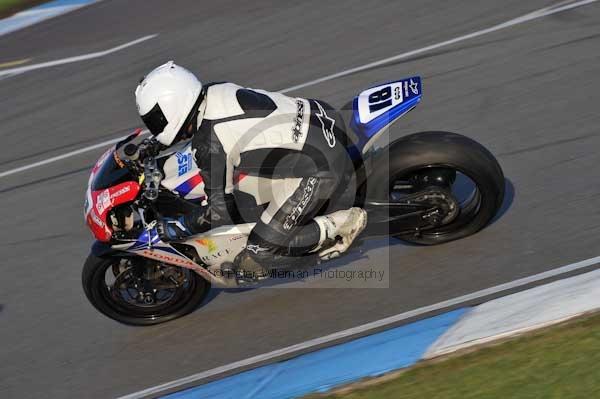 Motorcycle action photographs;donington;donington park leicestershire;donington photographs;event digital images;eventdigitalimages;no limits trackday;peter wileman photography;trackday;trackday digital images;trackday photos