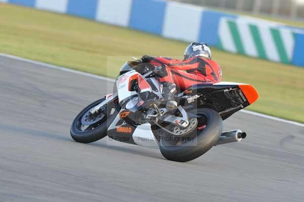 Motorcycle action photographs;donington;donington park leicestershire;donington photographs;event digital images;eventdigitalimages;no limits trackday;peter wileman photography;trackday;trackday digital images;trackday photos