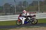 Motorcycle-action-photographs;donington;donington-park-leicestershire;donington-photographs;event-digital-images;eventdigitalimages;no-limits-trackday;peter-wileman-photography;trackday;trackday-digital-images;trackday-photos