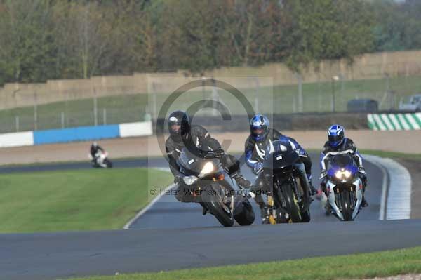 Motorcycle action photographs;donington;donington park leicestershire;donington photographs;event digital images;eventdigitalimages;no limits trackday;peter wileman photography;trackday;trackday digital images;trackday photos