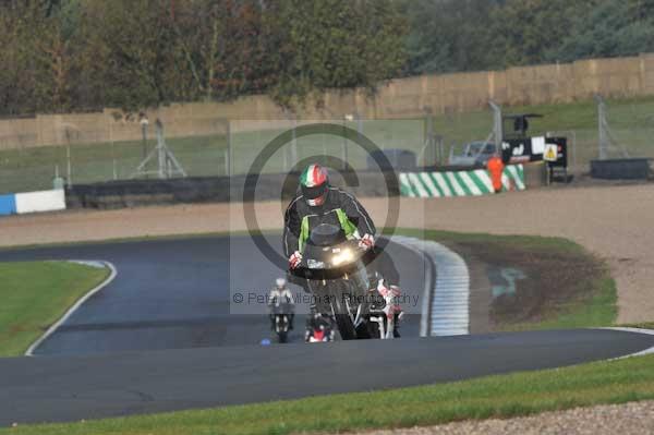 Motorcycle action photographs;donington;donington park leicestershire;donington photographs;event digital images;eventdigitalimages;no limits trackday;peter wileman photography;trackday;trackday digital images;trackday photos