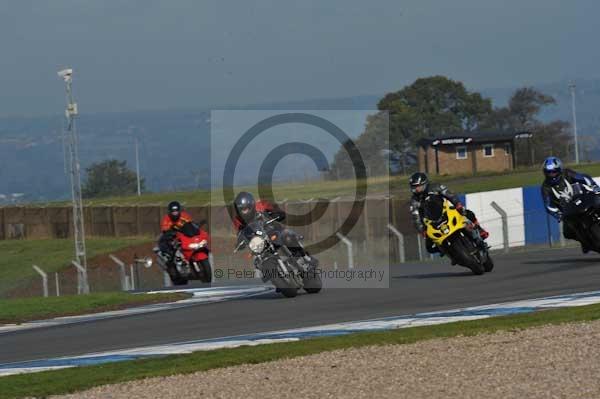 Motorcycle action photographs;donington;donington park leicestershire;donington photographs;event digital images;eventdigitalimages;no limits trackday;peter wileman photography;trackday;trackday digital images;trackday photos