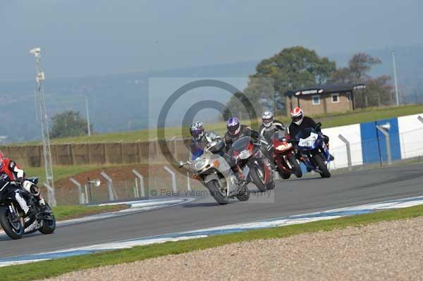 Motorcycle action photographs;donington;donington park leicestershire;donington photographs;event digital images;eventdigitalimages;no limits trackday;peter wileman photography;trackday;trackday digital images;trackday photos