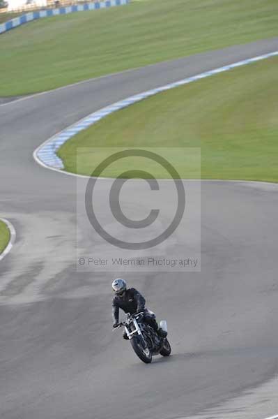 Motorcycle action photographs;donington;donington park leicestershire;donington photographs;event digital images;eventdigitalimages;no limits trackday;peter wileman photography;trackday;trackday digital images;trackday photos