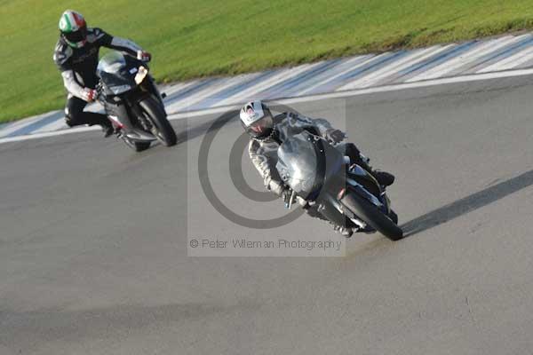 Motorcycle action photographs;donington;donington park leicestershire;donington photographs;event digital images;eventdigitalimages;no limits trackday;peter wileman photography;trackday;trackday digital images;trackday photos