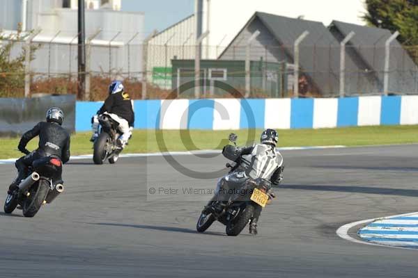 Motorcycle action photographs;donington;donington park leicestershire;donington photographs;event digital images;eventdigitalimages;no limits trackday;peter wileman photography;trackday;trackday digital images;trackday photos