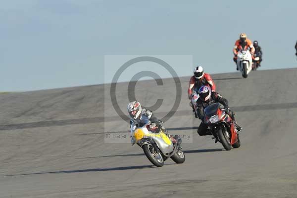 Motorcycle action photographs;donington;donington park leicestershire;donington photographs;event digital images;eventdigitalimages;no limits trackday;peter wileman photography;trackday;trackday digital images;trackday photos