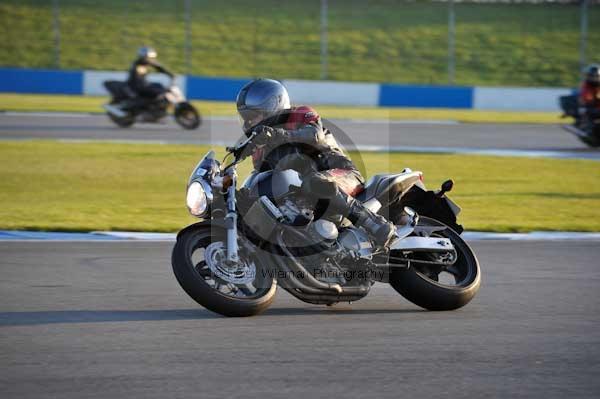 Motorcycle action photographs;donington;donington park leicestershire;donington photographs;event digital images;eventdigitalimages;no limits trackday;peter wileman photography;trackday;trackday digital images;trackday photos