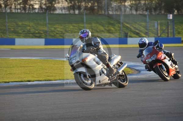 Motorcycle action photographs;donington;donington park leicestershire;donington photographs;event digital images;eventdigitalimages;no limits trackday;peter wileman photography;trackday;trackday digital images;trackday photos