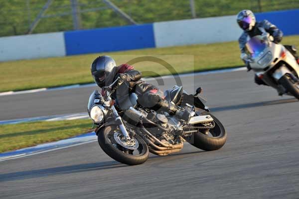 Motorcycle action photographs;donington;donington park leicestershire;donington photographs;event digital images;eventdigitalimages;no limits trackday;peter wileman photography;trackday;trackday digital images;trackday photos