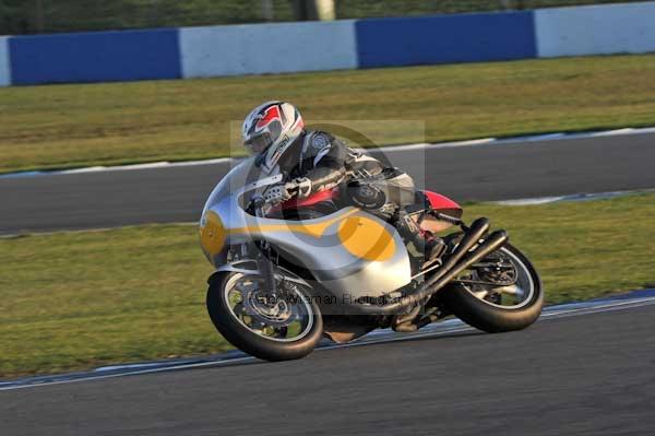 Motorcycle action photographs;donington;donington park leicestershire;donington photographs;event digital images;eventdigitalimages;no limits trackday;peter wileman photography;trackday;trackday digital images;trackday photos