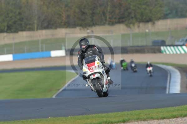 Motorcycle action photographs;donington;donington park leicestershire;donington photographs;event digital images;eventdigitalimages;no limits trackday;peter wileman photography;trackday;trackday digital images;trackday photos