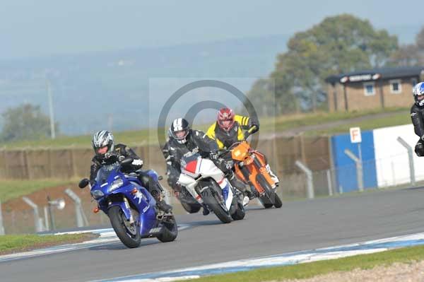 Motorcycle action photographs;donington;donington park leicestershire;donington photographs;event digital images;eventdigitalimages;no limits trackday;peter wileman photography;trackday;trackday digital images;trackday photos