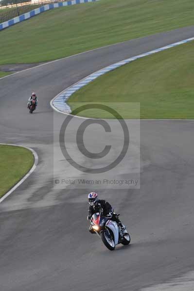 Motorcycle action photographs;donington;donington park leicestershire;donington photographs;event digital images;eventdigitalimages;no limits trackday;peter wileman photography;trackday;trackday digital images;trackday photos