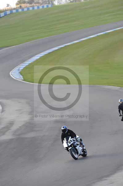 Motorcycle action photographs;donington;donington park leicestershire;donington photographs;event digital images;eventdigitalimages;no limits trackday;peter wileman photography;trackday;trackday digital images;trackday photos