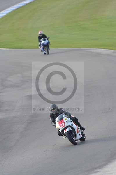 Motorcycle action photographs;donington;donington park leicestershire;donington photographs;event digital images;eventdigitalimages;no limits trackday;peter wileman photography;trackday;trackday digital images;trackday photos