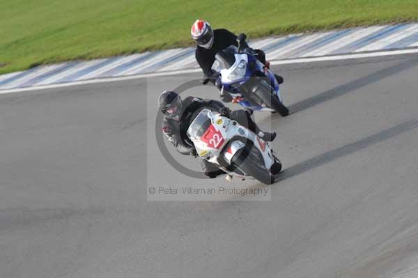 Motorcycle action photographs;donington;donington park leicestershire;donington photographs;event digital images;eventdigitalimages;no limits trackday;peter wileman photography;trackday;trackday digital images;trackday photos