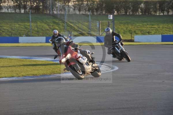 Motorcycle action photographs;donington;donington park leicestershire;donington photographs;event digital images;eventdigitalimages;no limits trackday;peter wileman photography;trackday;trackday digital images;trackday photos