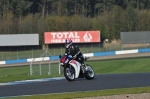 Motorcycle-action-photographs;donington;donington-park-leicestershire;donington-photographs;event-digital-images;eventdigitalimages;no-limits-trackday;peter-wileman-photography;trackday;trackday-digital-images;trackday-photos