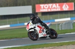 Motorcycle-action-photographs;donington;donington-park-leicestershire;donington-photographs;event-digital-images;eventdigitalimages;no-limits-trackday;peter-wileman-photography;trackday;trackday-digital-images;trackday-photos