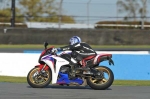 Motorcycle-action-photographs;donington;donington-park-leicestershire;donington-photographs;event-digital-images;eventdigitalimages;no-limits-trackday;peter-wileman-photography;trackday;trackday-digital-images;trackday-photos