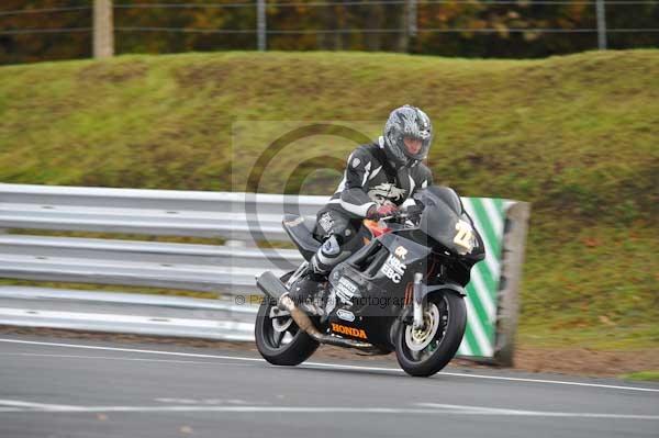 enduro digital images;event digital images;eventdigitalimages;no limits trackdays;oulton no limits trackday;oulton park cheshire;oulton trackday photographs;peter wileman photography;racing digital images;trackday digital images;trackday photos